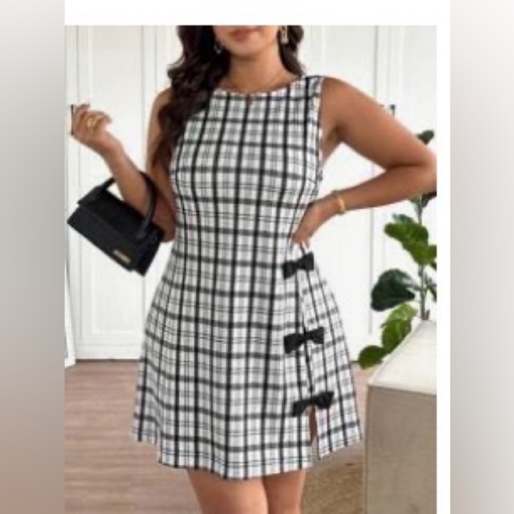 SHEIN Black and White Plaid Curve Dress with Side Ties